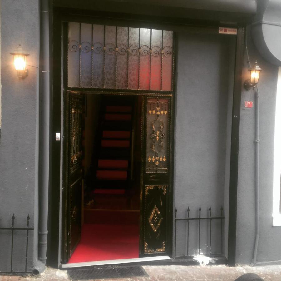 Utarit Hotel อิสตันบูล ภายนอก รูปภาพ Entrance to the theatre